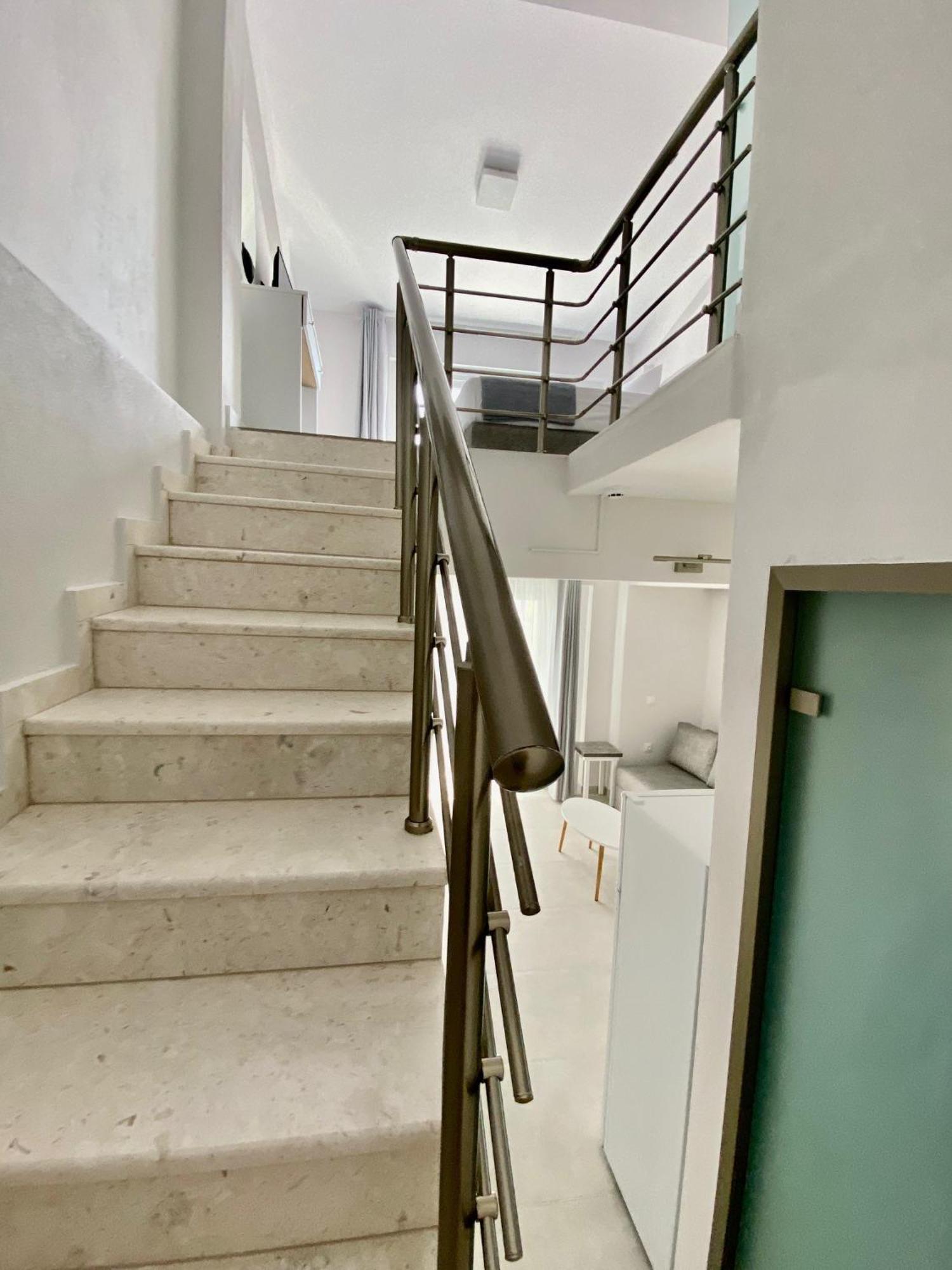 Interni Luxury Living Apartment Nikiti  Exterior photo