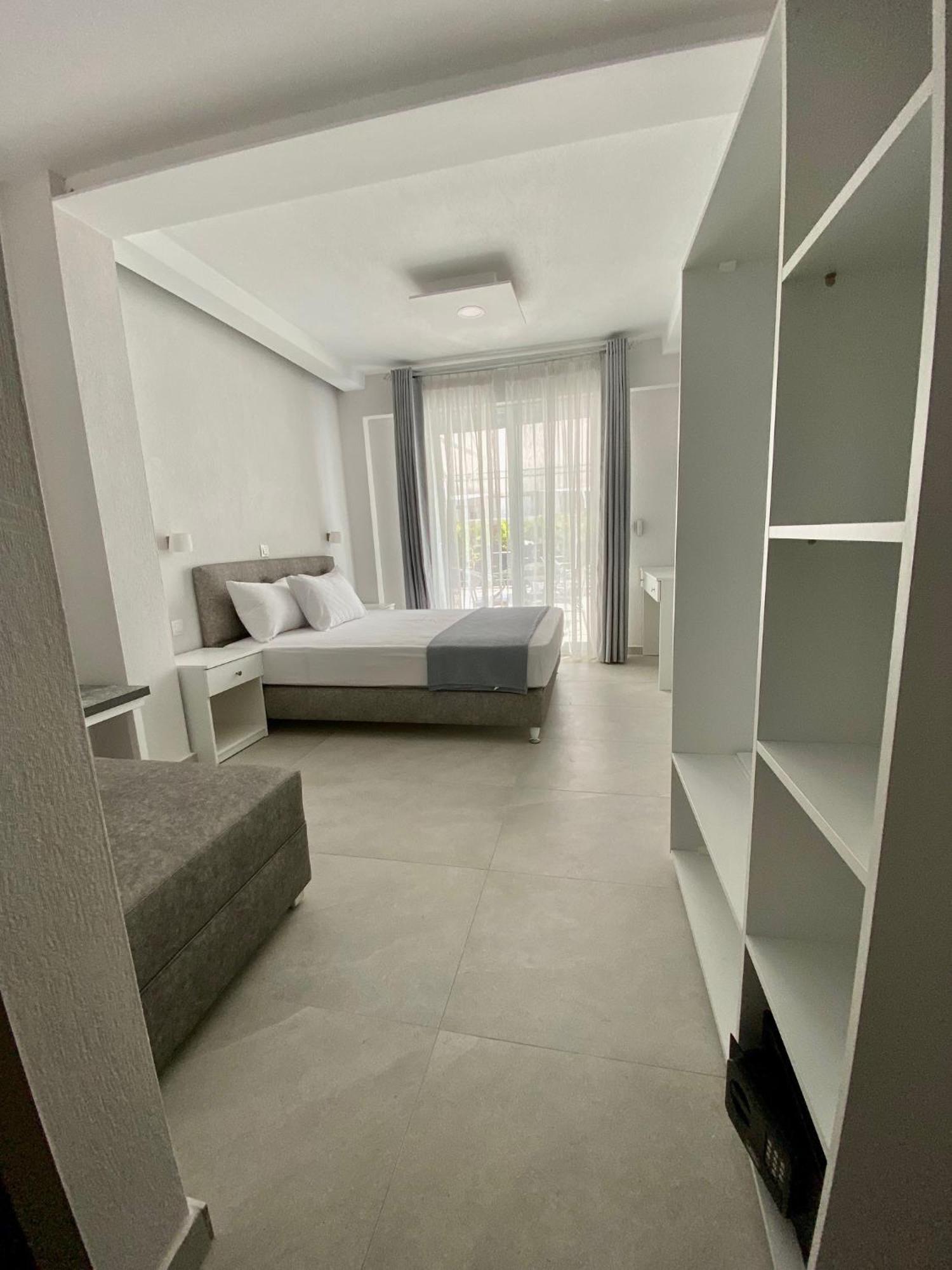 Interni Luxury Living Apartment Nikiti  Exterior photo