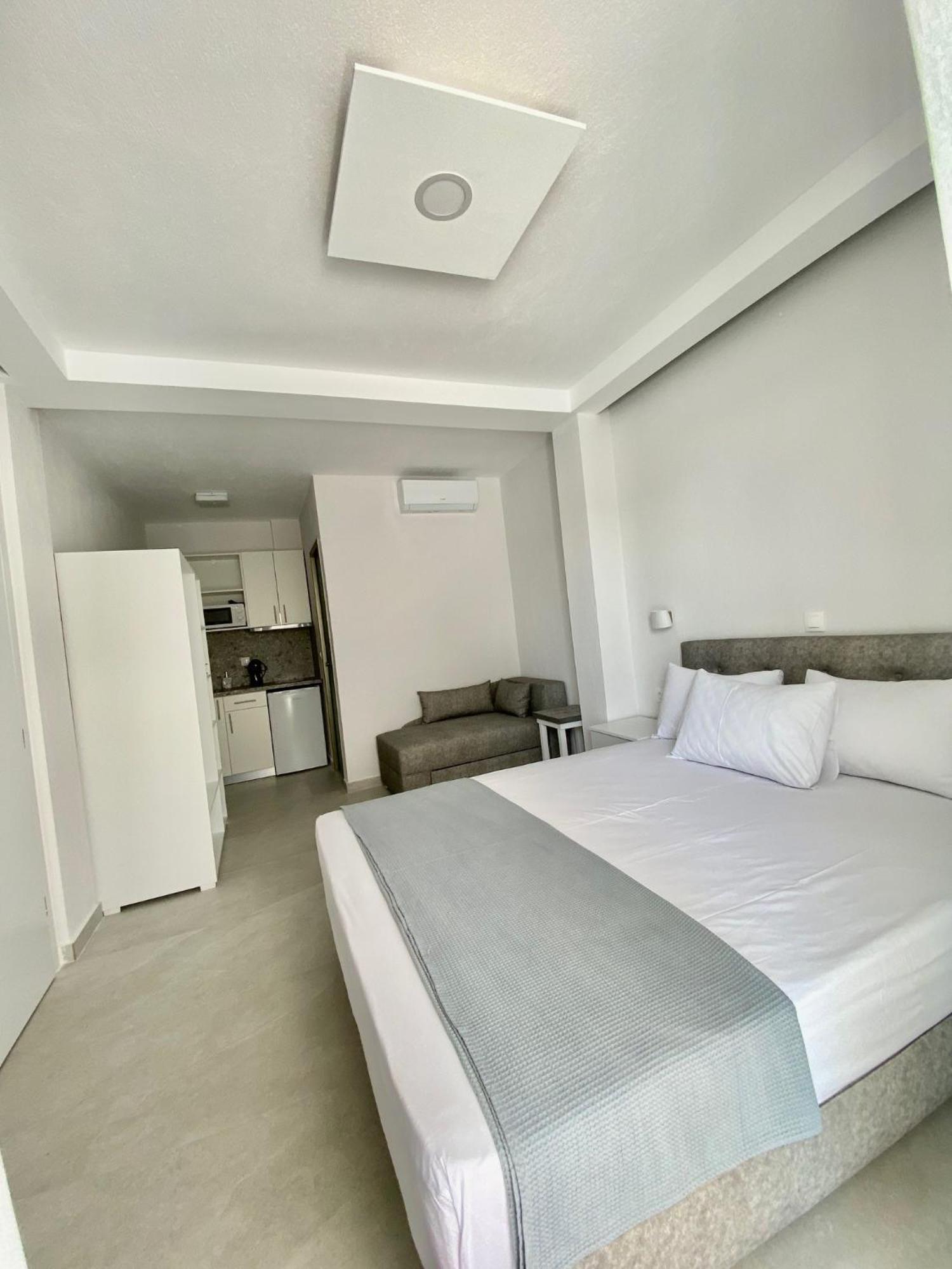 Interni Luxury Living Apartment Nikiti  Exterior photo