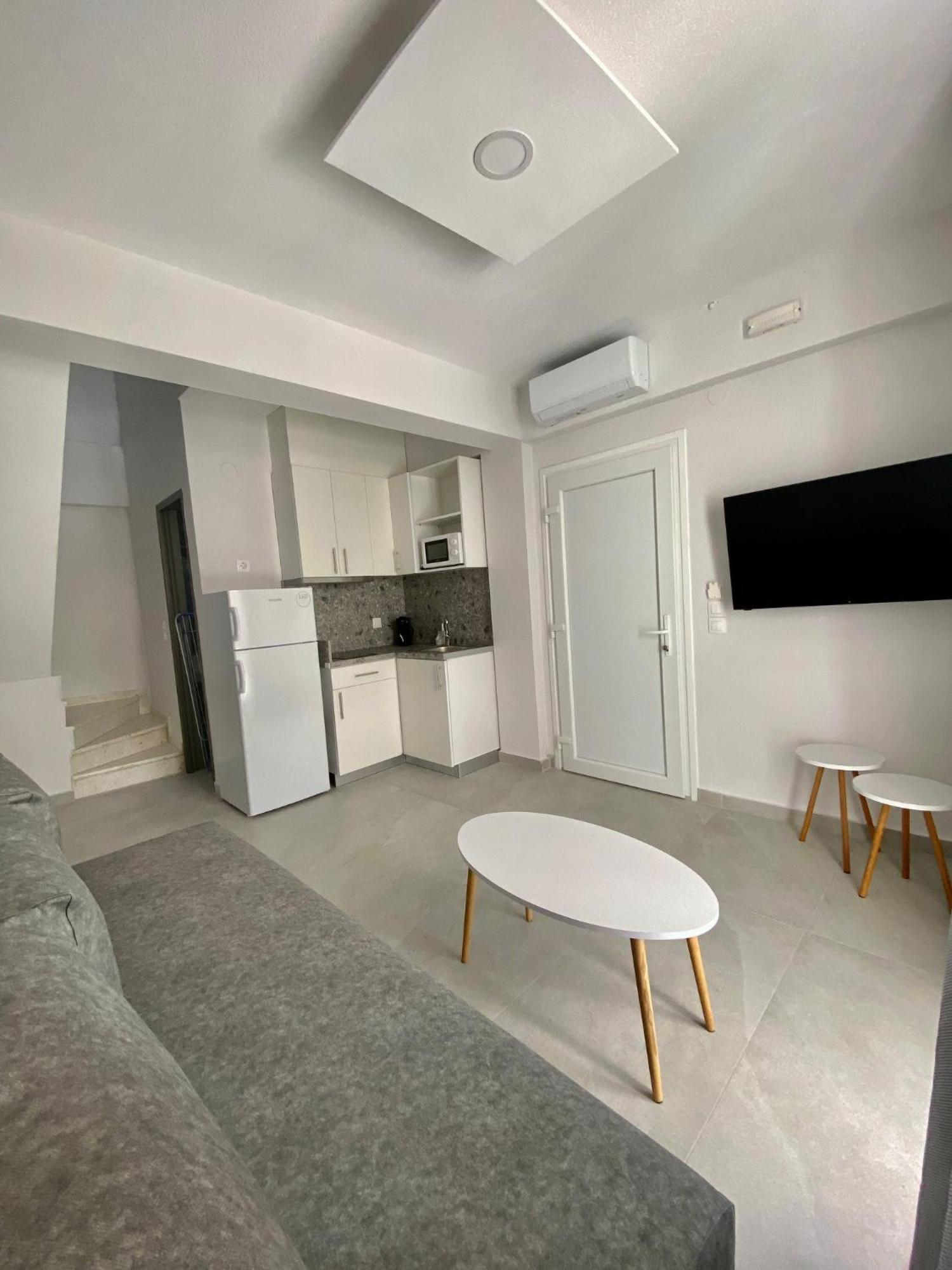Interni Luxury Living Apartment Nikiti  Exterior photo