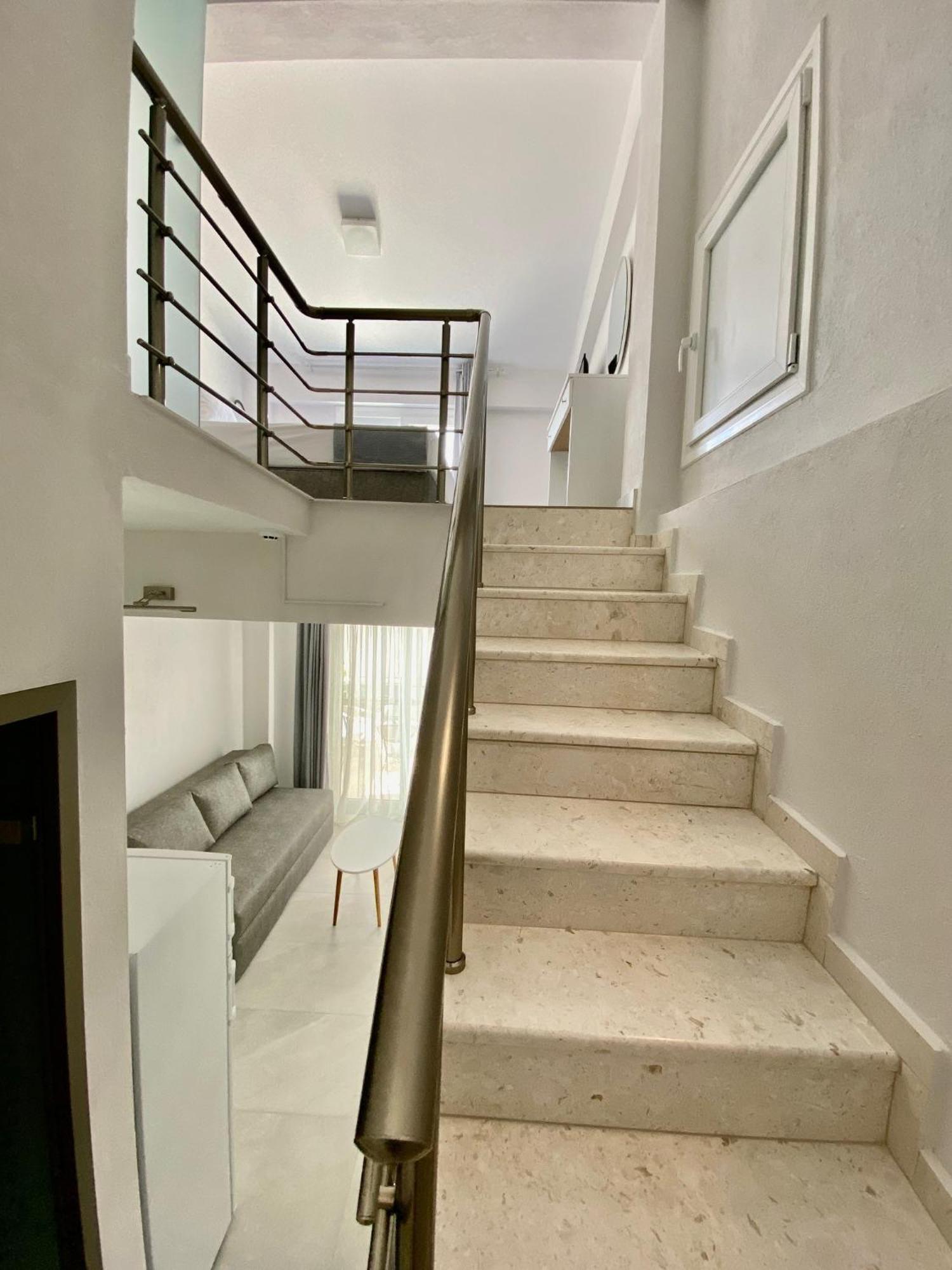 Interni Luxury Living Apartment Nikiti  Exterior photo