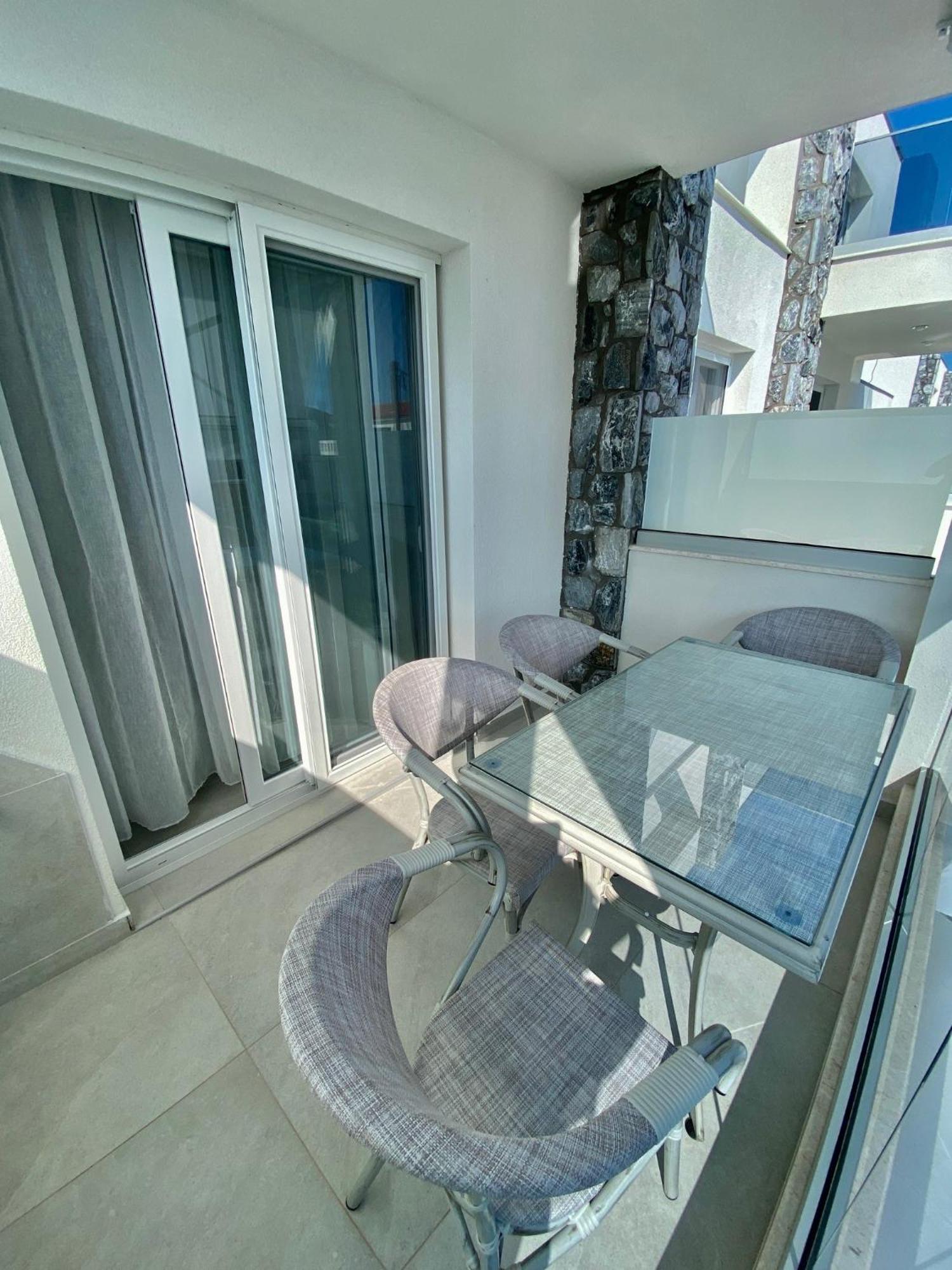 Interni Luxury Living Apartment Nikiti  Exterior photo