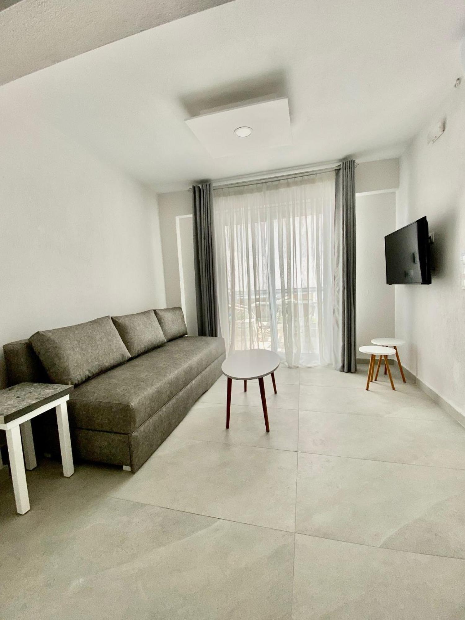 Interni Luxury Living Apartment Nikiti  Exterior photo